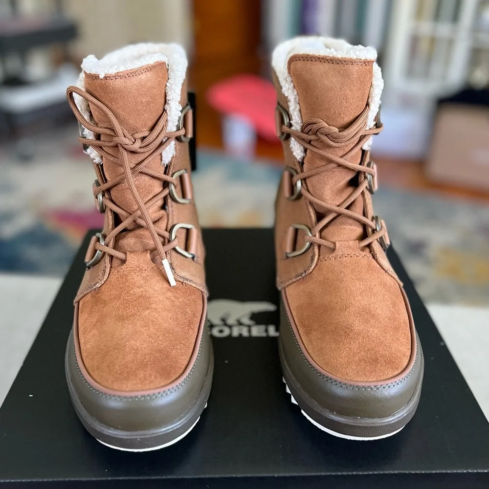 TODAY ONLY!! NWT Sorel Tivoli Lug Sole Boots - Picture 5 of 12